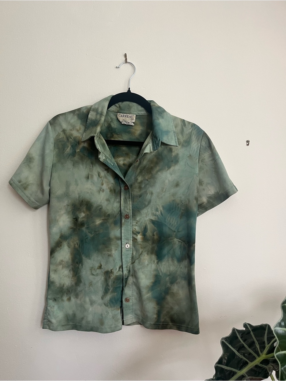 Vintage Green Tie-Dye Short Sleeve Button-Down Shirt